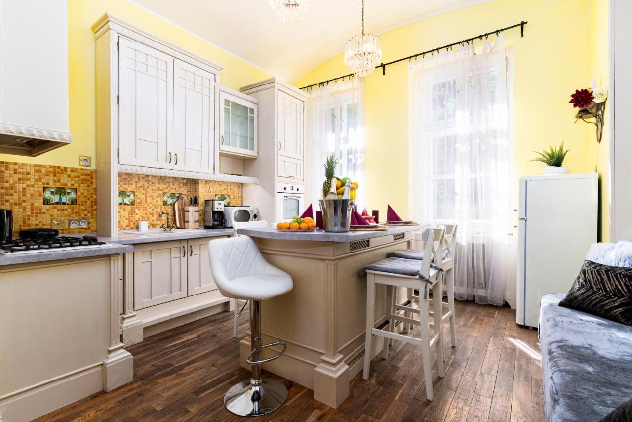 Magnificent King Suite Praha Bagian luar foto